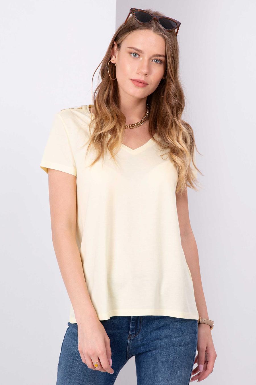تی شرت یقه هفت زرد  استاندارد آستین کوتاه زنانه  پیرکاردین