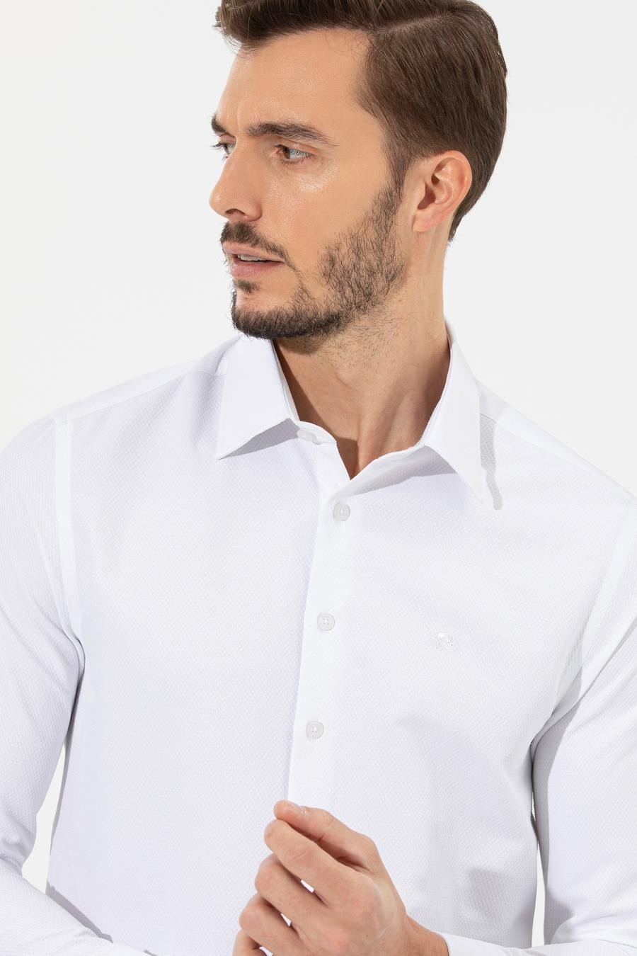 پیراهن  سفید  اندامی  مردانه  پیرکاردین