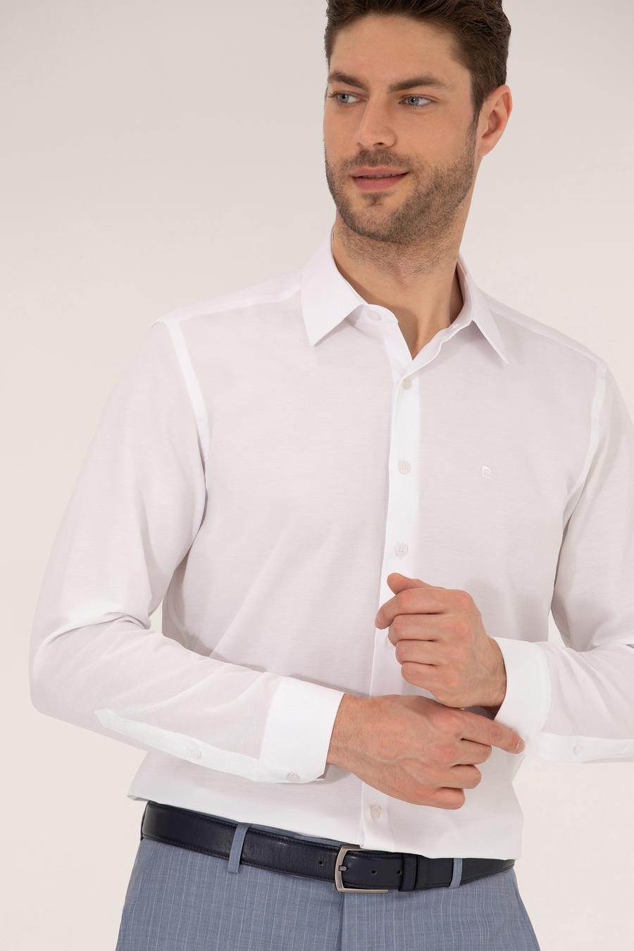 پیراهن یقه کلاسیک سفید  اندامی آستین بلند مردانه  پیرکاردین